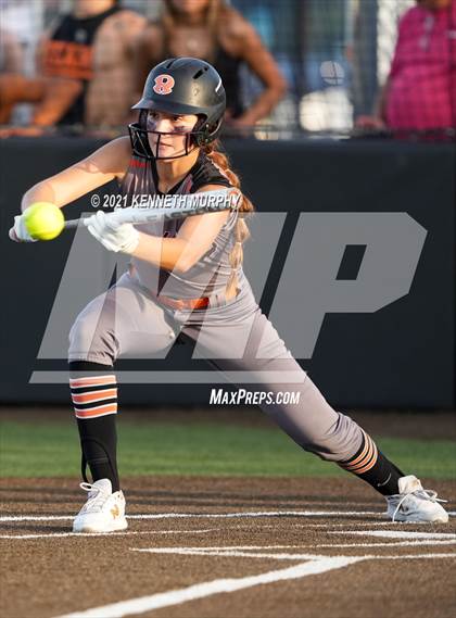 Thumbnail 1 in Rockwall vs Bryan (UIL 6A Regional Final Playoff) photogallery.