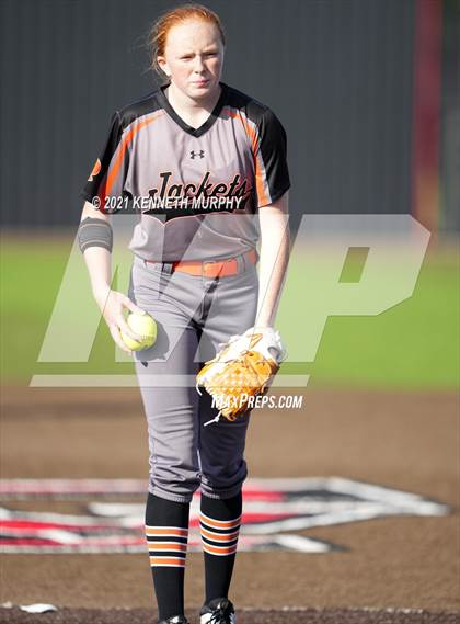 Thumbnail 1 in Rockwall vs Bryan (UIL 6A Regional Final Playoff) photogallery.