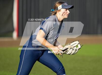 Thumbnail 3 in Rockwall vs Bryan (UIL 6A Regional Final Playoff) photogallery.