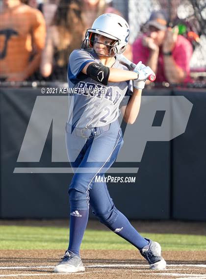 Thumbnail 3 in Rockwall vs Bryan (UIL 6A Regional Final Playoff) photogallery.