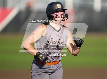Thumbnail 2 in Rockwall vs Bryan (UIL 6A Regional Final Playoff) photogallery.