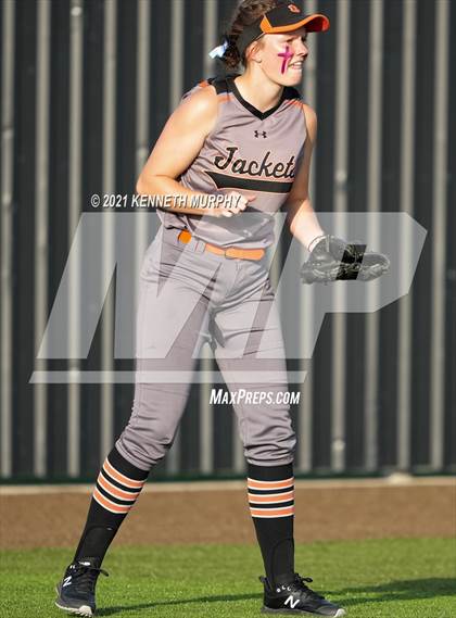 Thumbnail 3 in Rockwall vs Bryan (UIL 6A Regional Final Playoff) photogallery.