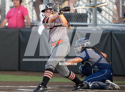 Thumbnail 3 in Rockwall vs Bryan (UIL 6A Regional Final Playoff) photogallery.