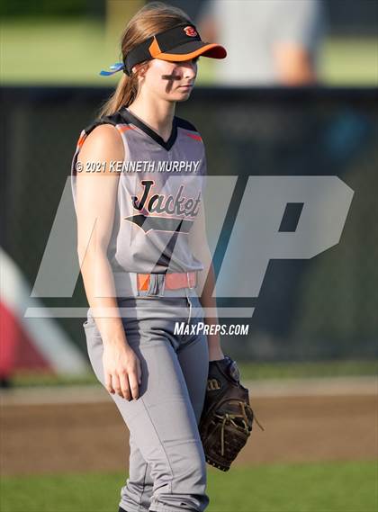 Thumbnail 1 in Rockwall vs Bryan (UIL 6A Regional Final Playoff) photogallery.