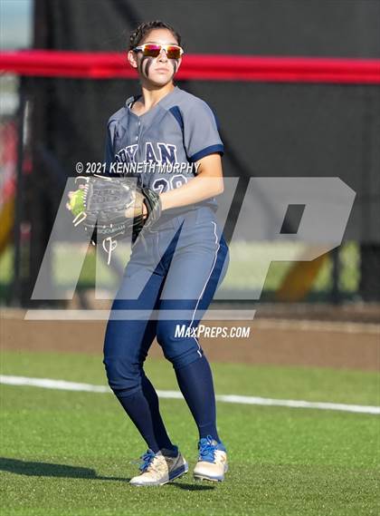 Thumbnail 3 in Rockwall vs Bryan (UIL 6A Regional Final Playoff) photogallery.