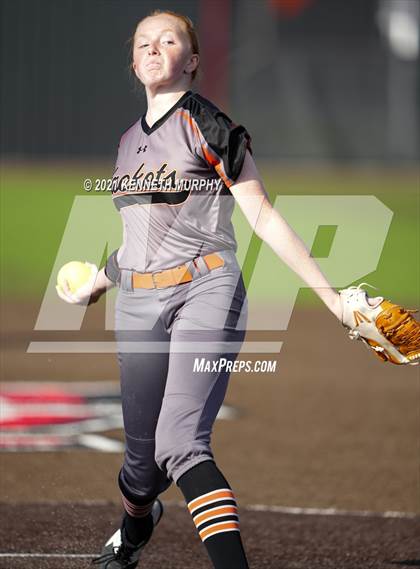 Thumbnail 3 in Rockwall vs Bryan (UIL 6A Regional Final Playoff) photogallery.