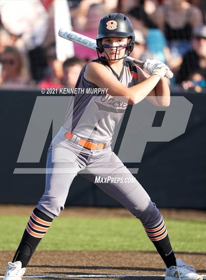 Thumbnail 2 in Rockwall vs Bryan (UIL 6A Regional Final Playoff) photogallery.