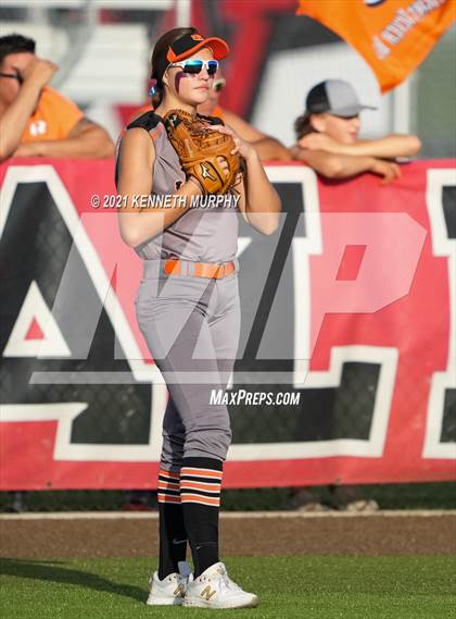 Thumbnail 1 in Rockwall vs Bryan (UIL 6A Regional Final Playoff) photogallery.