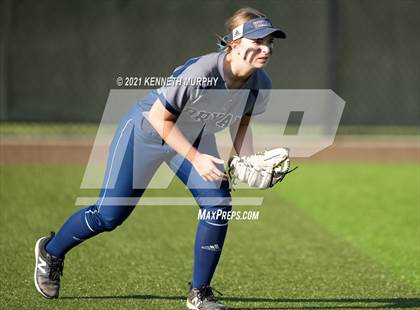 Thumbnail 2 in Rockwall vs Bryan (UIL 6A Regional Final Playoff) photogallery.
