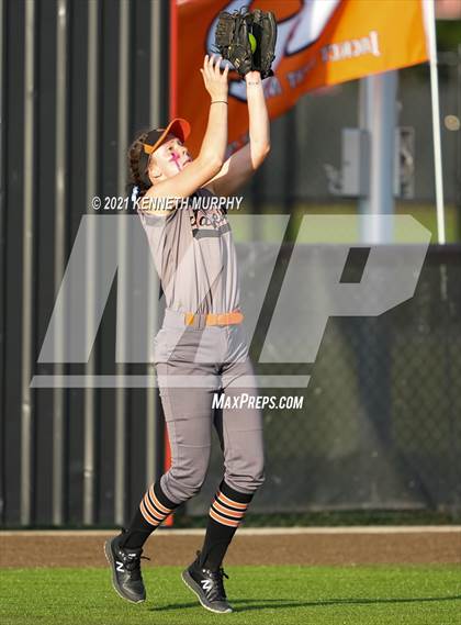 Thumbnail 3 in Rockwall vs Bryan (UIL 6A Regional Final Playoff) photogallery.