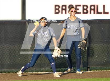 Thumbnail 3 in Rockwall vs Bryan (UIL 6A Regional Final Playoff) photogallery.
