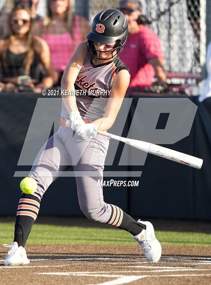 Thumbnail 2 in Rockwall vs Bryan (UIL 6A Regional Final Playoff) photogallery.