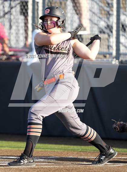 Thumbnail 2 in Rockwall vs Bryan (UIL 6A Regional Final Playoff) photogallery.