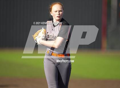 Thumbnail 3 in Rockwall vs Bryan (UIL 6A Regional Final Playoff) photogallery.