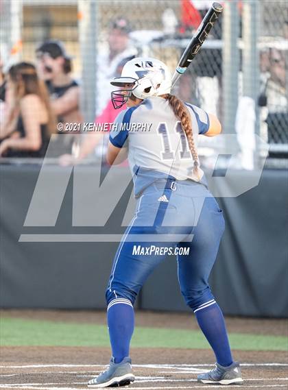 Thumbnail 2 in Rockwall vs Bryan (UIL 6A Regional Final Playoff) photogallery.