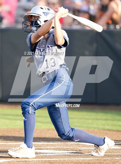 Thumbnail 3 in Rockwall vs Bryan (UIL 6A Regional Final Playoff) photogallery.