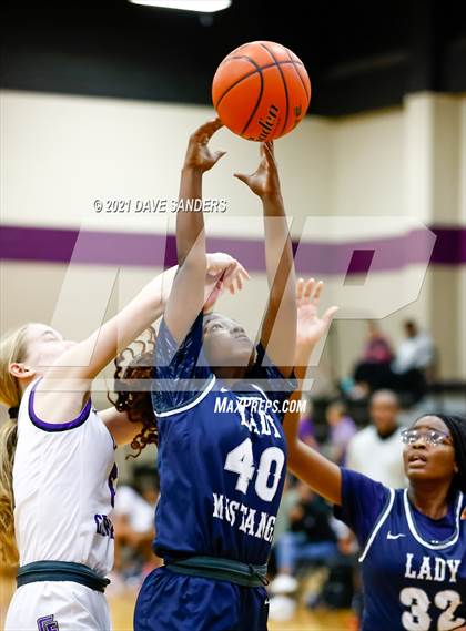 Thumbnail 2 in Lamar Consolidated @ Fulshear photogallery.