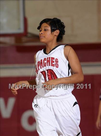 Thumbnail 2 in Hoopa Valley vs. Vallejo (Lady Viking Classic) photogallery.