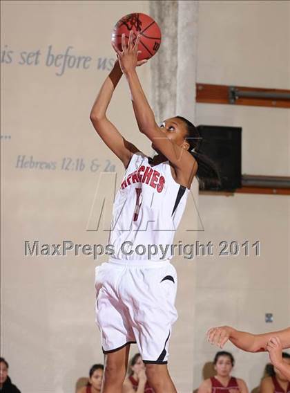 Thumbnail 3 in Hoopa Valley vs. Vallejo (Lady Viking Classic) photogallery.