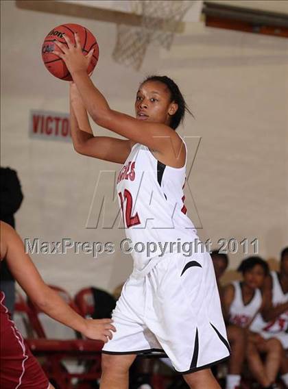 Thumbnail 1 in Hoopa Valley vs. Vallejo (Lady Viking Classic) photogallery.