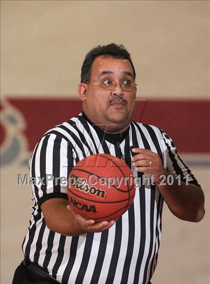 Thumbnail 3 in Hoopa Valley vs. Vallejo (Lady Viking Classic) photogallery.