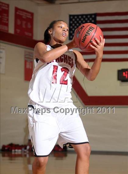 Thumbnail 2 in Hoopa Valley vs. Vallejo (Lady Viking Classic) photogallery.