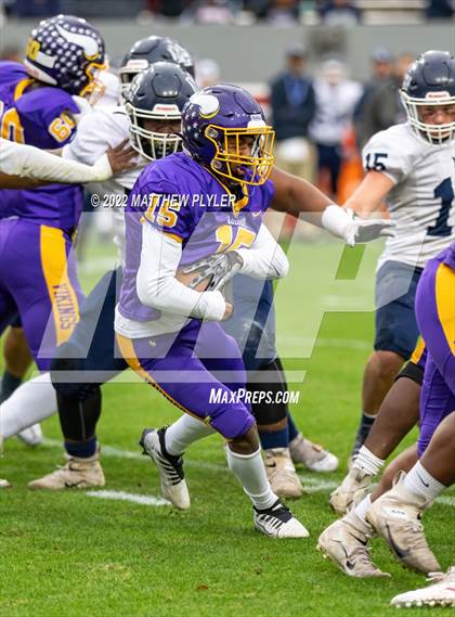 Thumbnail 1 in Mount Airy vs. Tarboro (NCHSAA 1A Final) photogallery.