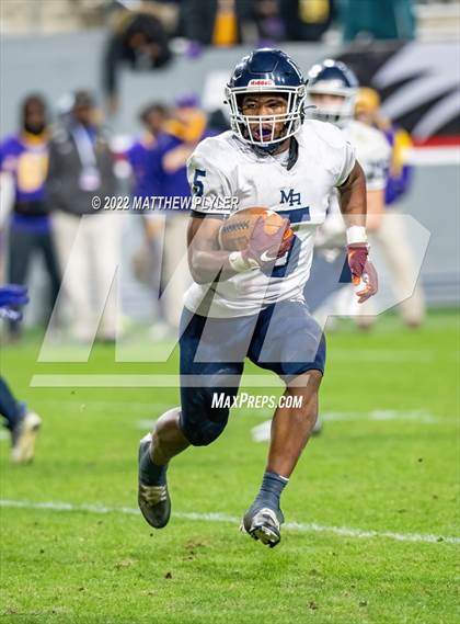 Thumbnail 1 in Mount Airy vs. Tarboro (NCHSAA 1A Final) photogallery.