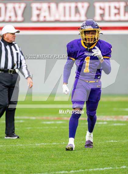 Thumbnail 2 in Mount Airy vs. Tarboro (NCHSAA 1A Final) photogallery.