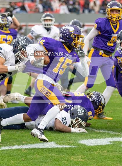 Thumbnail 1 in Mount Airy vs. Tarboro (NCHSAA 1A Final) photogallery.