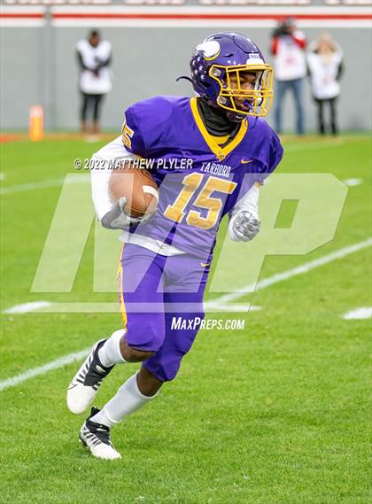 Thumbnail 3 in Mount Airy vs. Tarboro (NCHSAA 1A Final) photogallery.