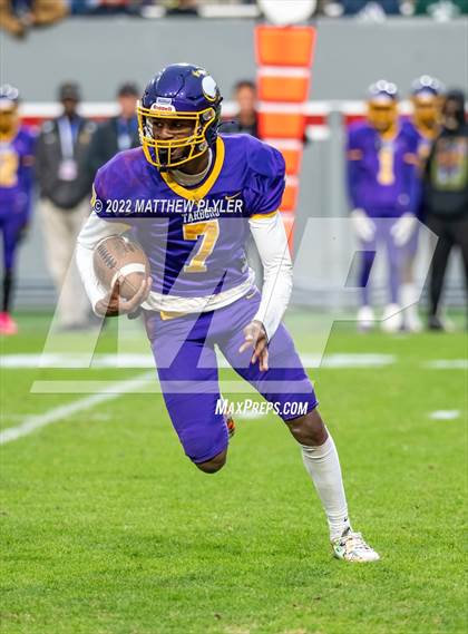 Thumbnail 2 in Mount Airy vs. Tarboro (NCHSAA 1A Final) photogallery.