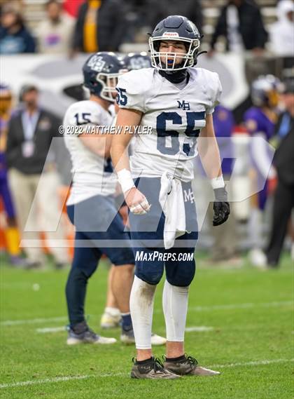 Thumbnail 2 in Mount Airy vs. Tarboro (NCHSAA 1A Final) photogallery.