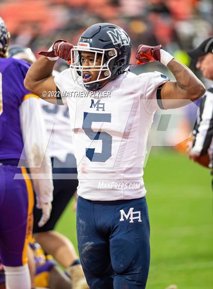 Thumbnail 1 in Mount Airy vs. Tarboro (NCHSAA 1A Final) photogallery.