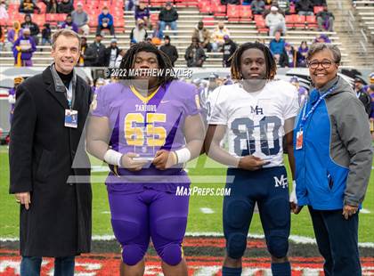 Thumbnail 3 in Mount Airy vs. Tarboro (NCHSAA 1A Final) photogallery.