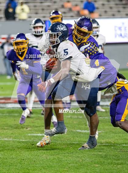 Thumbnail 1 in Mount Airy vs. Tarboro (NCHSAA 1A Final) photogallery.