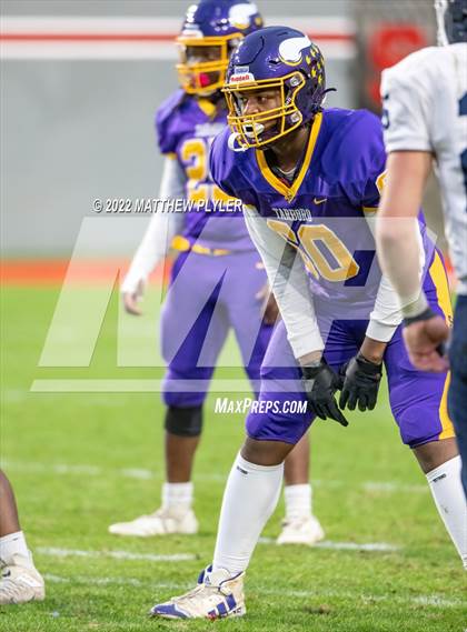 Thumbnail 2 in Mount Airy vs. Tarboro (NCHSAA 1A Final) photogallery.
