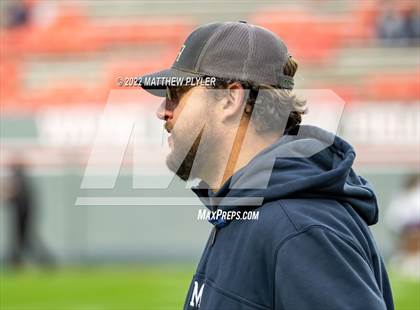 Thumbnail 1 in Mount Airy vs. Tarboro (NCHSAA 1A Final) photogallery.
