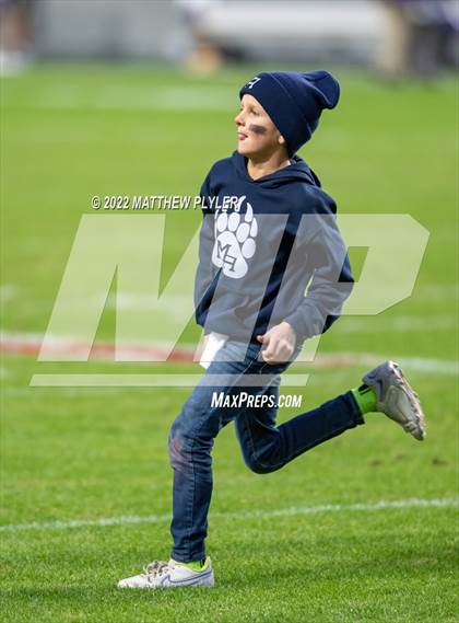 Thumbnail 3 in Mount Airy vs. Tarboro (NCHSAA 1A Final) photogallery.