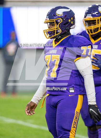 Thumbnail 2 in Mount Airy vs. Tarboro (NCHSAA 1A Final) photogallery.