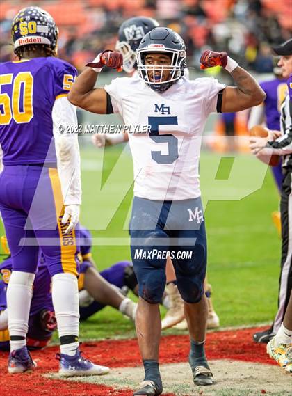 Thumbnail 1 in Mount Airy vs. Tarboro (NCHSAA 1A Final) photogallery.