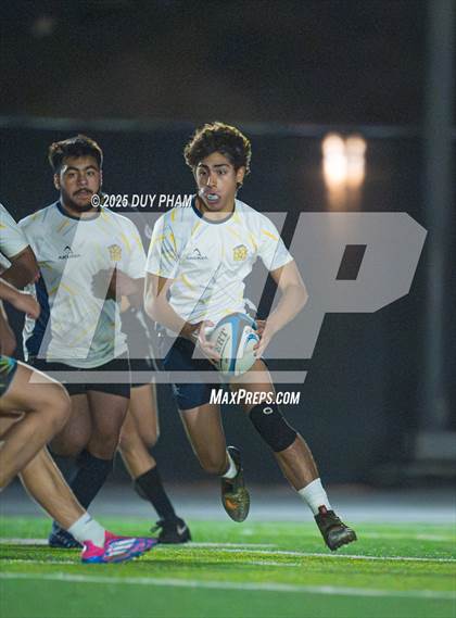 Thumbnail 2 in Servite VS Bishop Amat photogallery.