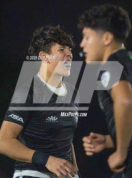 Thumbnail 2 in Servite VS Bishop Amat photogallery.