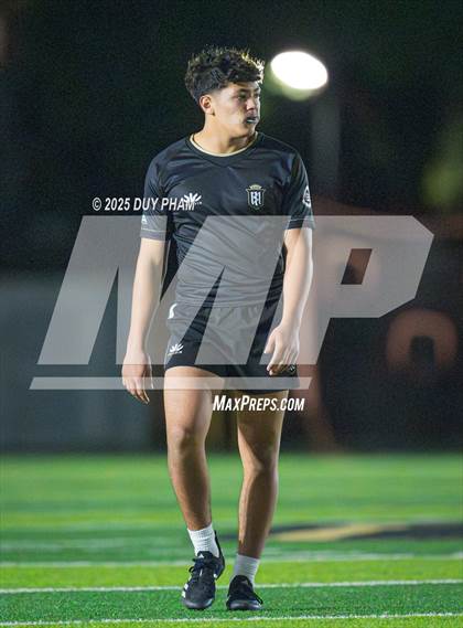 Thumbnail 3 in Servite VS Bishop Amat photogallery.