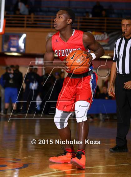 Thumbnail 2 in Redondo Union vs. Bishop Gorman (Tarkanian Classic) photogallery.
