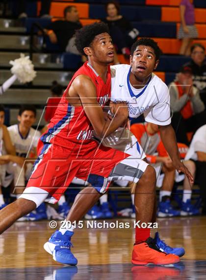 Thumbnail 2 in Redondo Union vs. Bishop Gorman (Tarkanian Classic) photogallery.