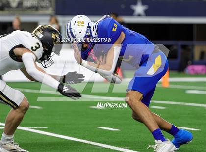 Thumbnail 2 in Whiteface vs. Gordon (UIL 1A Division I Football Final) photogallery.