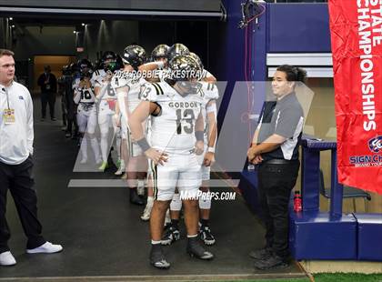 Thumbnail 3 in Whiteface vs. Gordon (UIL 1A Division I Football Final) photogallery.