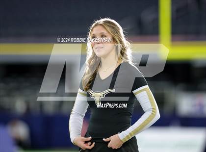 Thumbnail 1 in Whiteface vs. Gordon (UIL 1A Division I Football Final) photogallery.