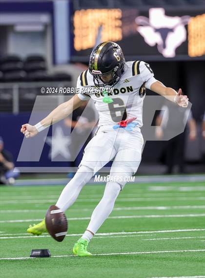Thumbnail 3 in Whiteface vs. Gordon (UIL 1A Division I Football Final) photogallery.